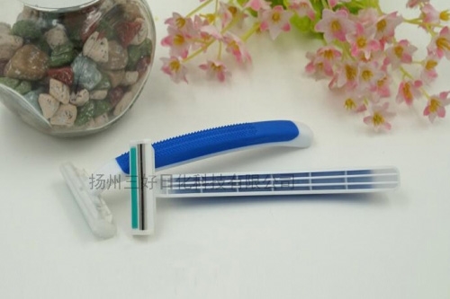 一次性剃须刀